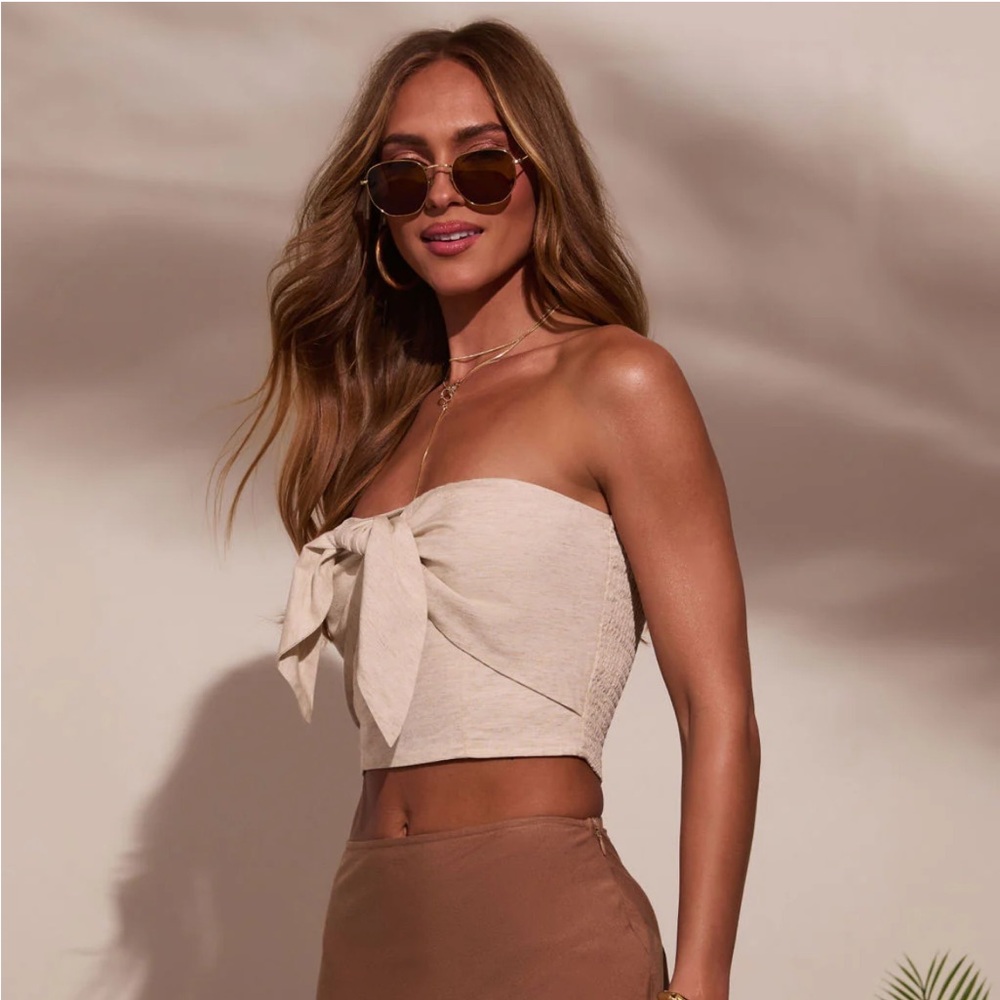 Vici Cream Bow Crop Top